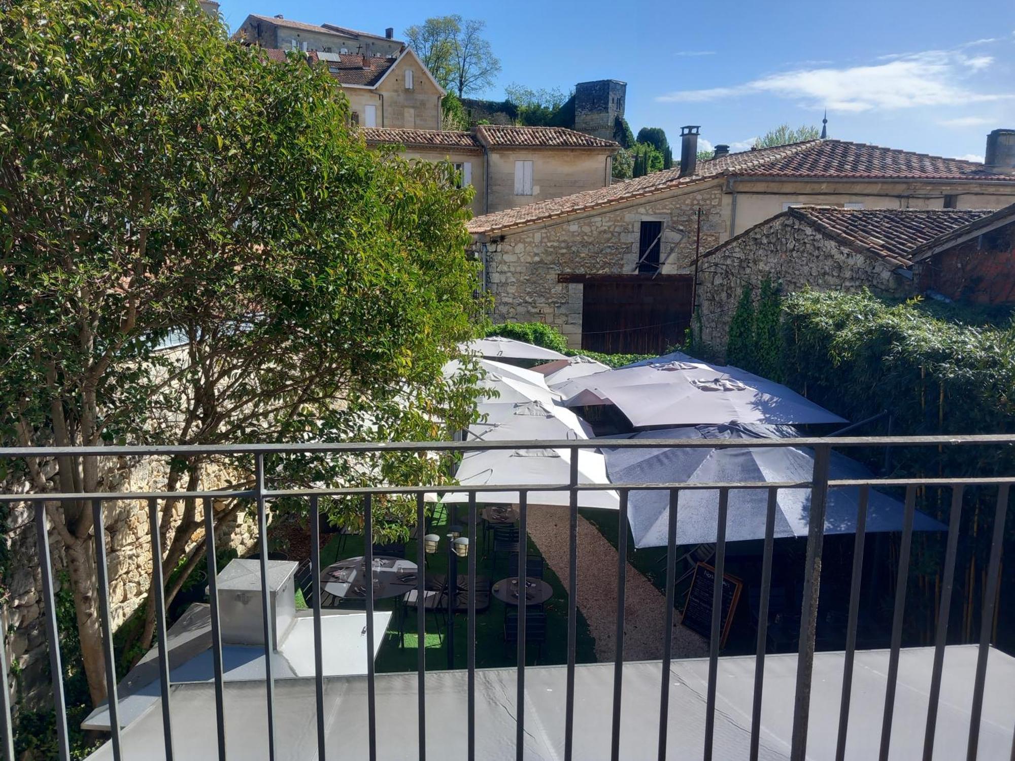 Appartement Les Logis Des Vignobles Emilion En Duplex N 2 Avec Terrasse