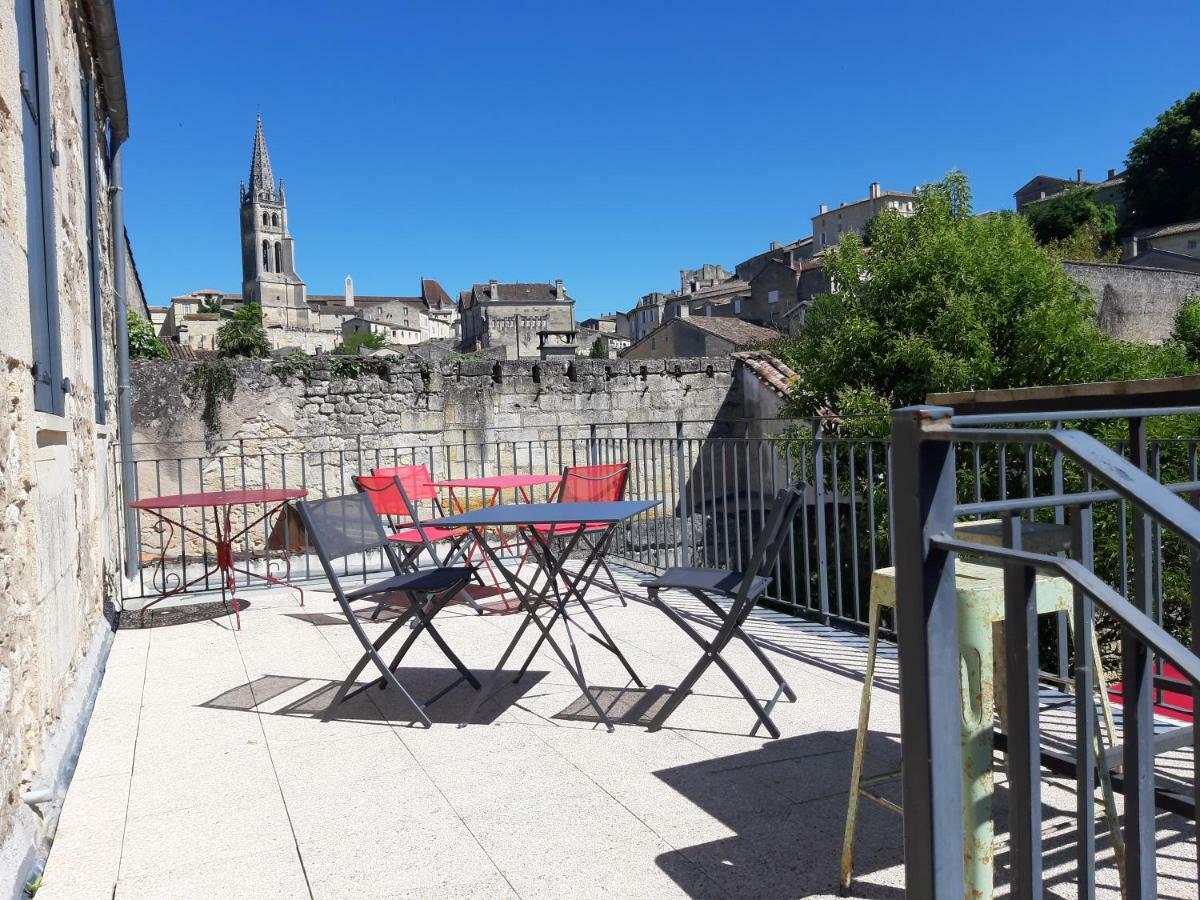 Les Logis Des Vignobles Emilion En Duplex N 2 Avec Terrasse